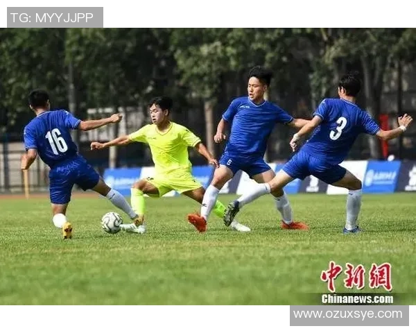 《从绿茵场到荧幕巅峰:韩剧足球球星的成长与转型之路》 《从绿茵场到荧幕巅峰:韩剧足球球星的成长与转型之路》