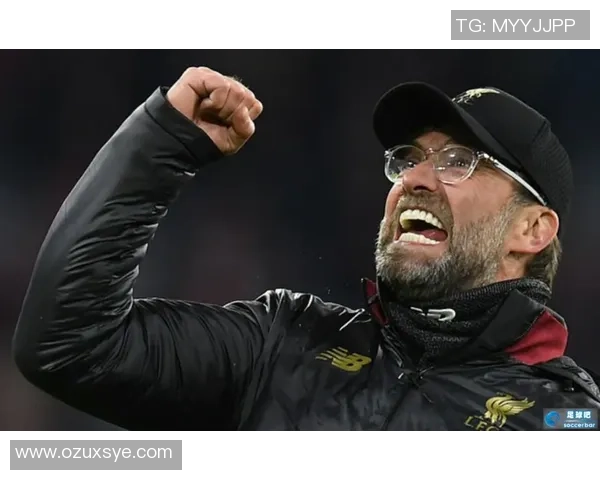 《球星卡足球Scer：开启虚拟足球卡片的新纪元与全球收藏热潮》