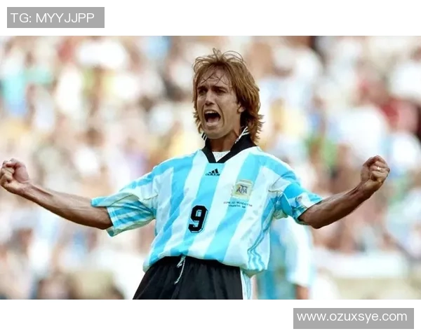 阿根廷足球传奇前锋巴蒂斯图塔的巅峰岁月与辉煌成就回顾